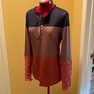 Nora Cora long sleeve Color blocked tunic/top with lace cuffs NWT
